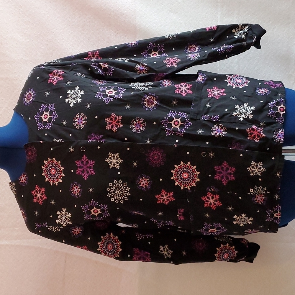Women Christmas snowflake nursing srub jacket